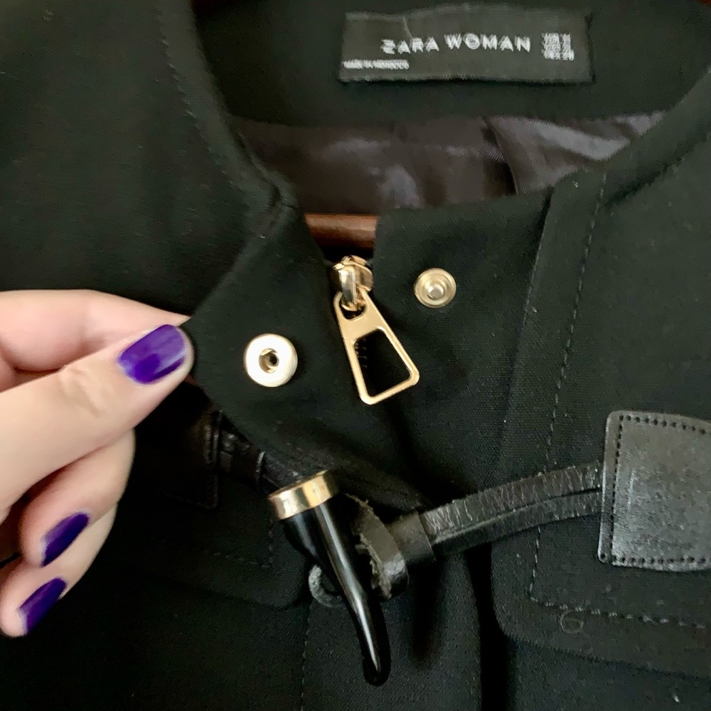 ZARA BLACK DUFFLE COAT TOGGLE CLOSURE JACKET
SIZE MEDIUM - Picture 11 of 14